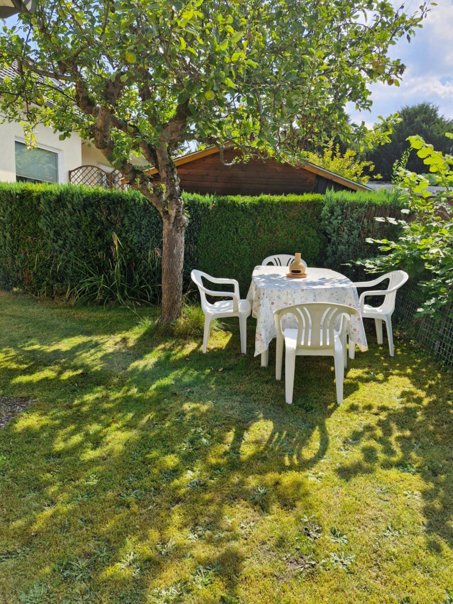 Komfortables Einzelhaus Mit Garten Halstenbek Esterno foto